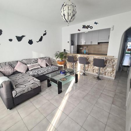 Apartamento Laina ติอาส ภายนอก รูปภาพ