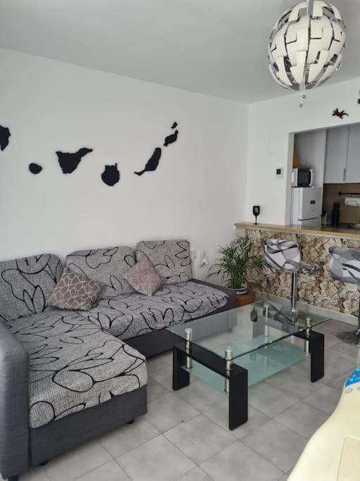 Apartamento Laina ติอาส ภายนอก รูปภาพ
